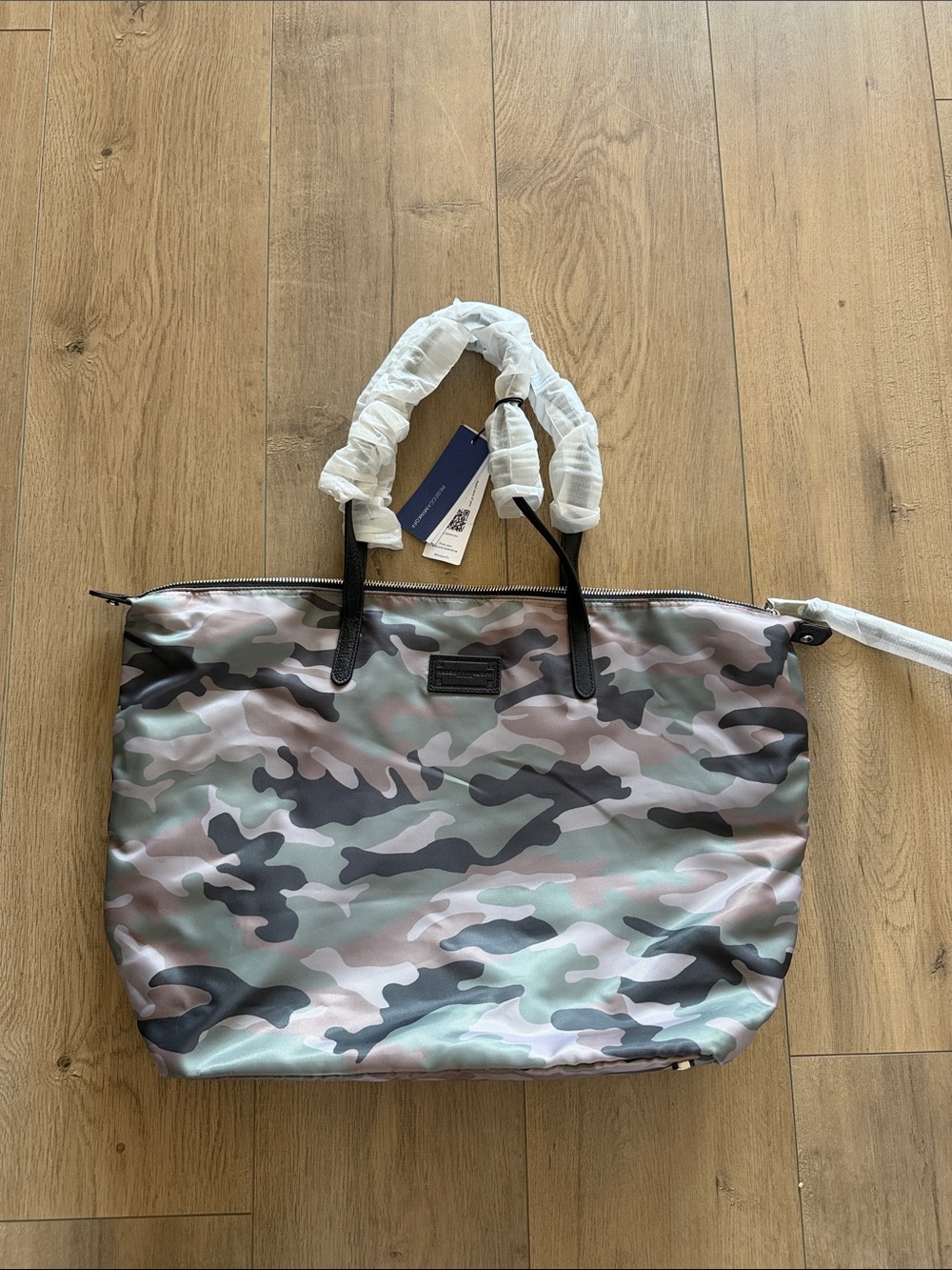 NEW Rebecca Minkoff Camo Washed Nylon Tote Bag - Green Camo - Picture 2 of 14